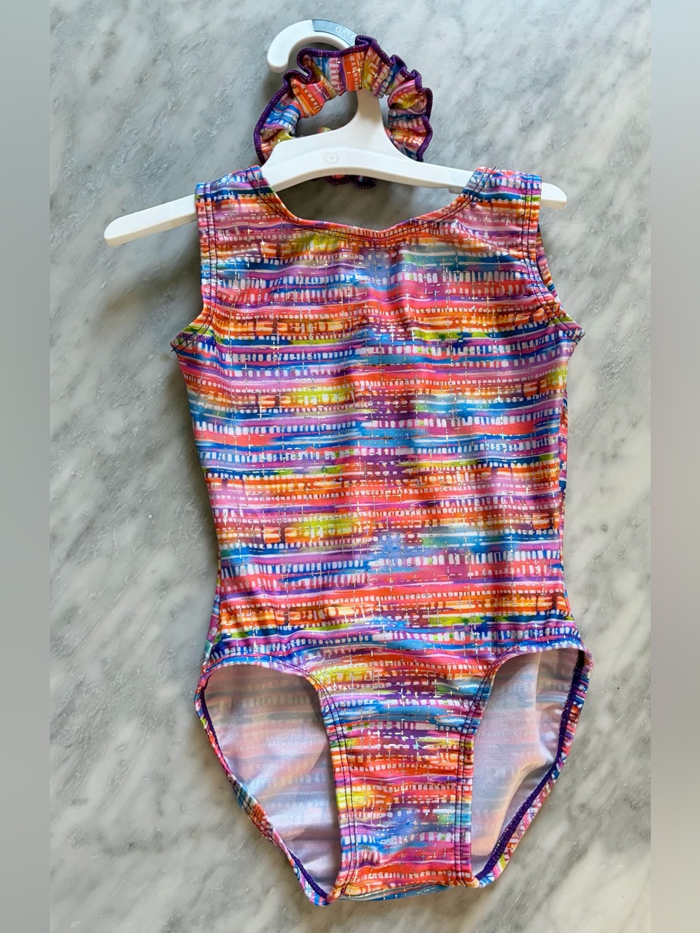NWOT Mondor toddler girl’s leotard with scrunchie
